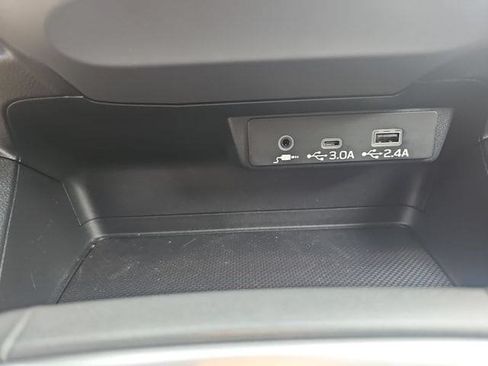 Certified 2025 Subaru Crosstrek 2.5i Premium AWD/4WD image 27