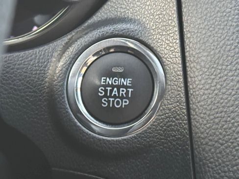 Used 2019 Subaru Outback 3.6R Limited image 7