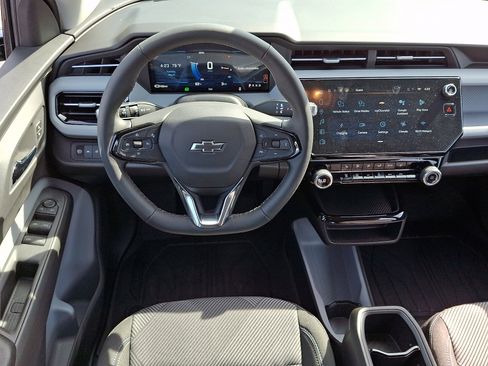 New 2027 Chevrolet Bolt LT w/ Comfort Package FWD image 9