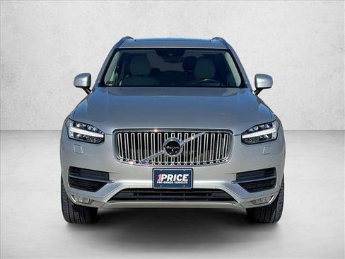 Used 2016 Volvo XC90 T6 Inscription w/ Vision Package image 2