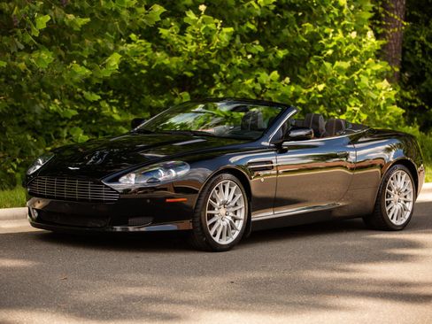 Used 2007 Aston Martin DB9 Volante RWD image 1