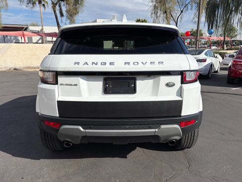 Used 2017 Land Rover Range Rover Evoque SE image 6