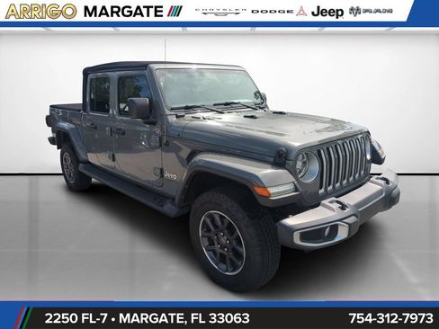 Used 2022 Jeep Gladiator Overland w/ Popular Equipment Package AWD/4WD image 1
