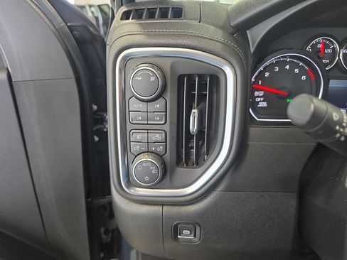 Used 2019 Chevrolet Silverado 1500 RST AWD/4WD image 14
