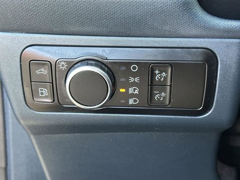 Used 2023 Ford Maverick XL image 26