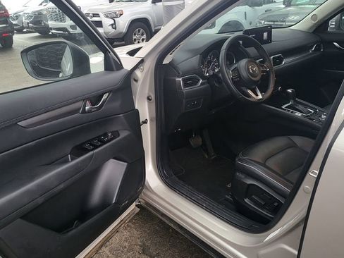 Used 2025 MAZDA CX-5 AWD 2.5 S w/ Preferred Package image 3