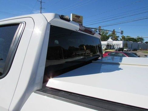 Used 2021 Chevrolet Silverado 1500 LT w/ Safety Package II AWD/4WD image 10