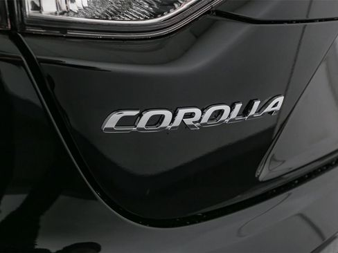 New 2026 Toyota Corolla SE image 10