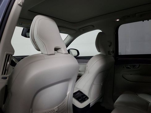 Used 2026 Volvo XC90 B6 Ultra AWD/4WD image 14