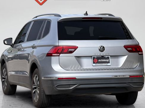 Used 2022 Volkswagen Tiguan S FWD image 10