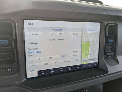 Used 2024 Ford Bronco Black Diamond AWD/4WD image 19