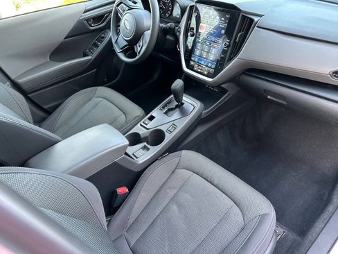 Used 2024 Subaru Crosstrek 2.0i Premium AWD/4WD image 18