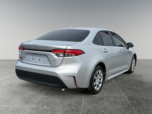Used 2023 Toyota Corolla LE FWD image 5
