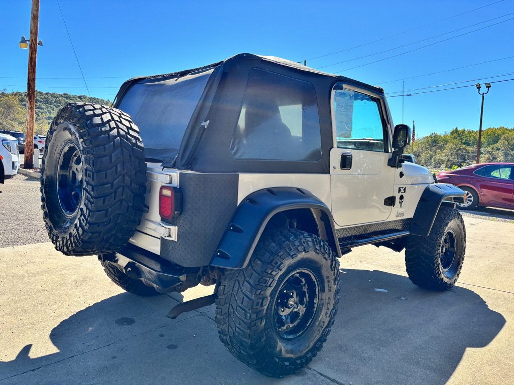 Used 2003 Jeep Wrangler X AWD/4WD image 4
