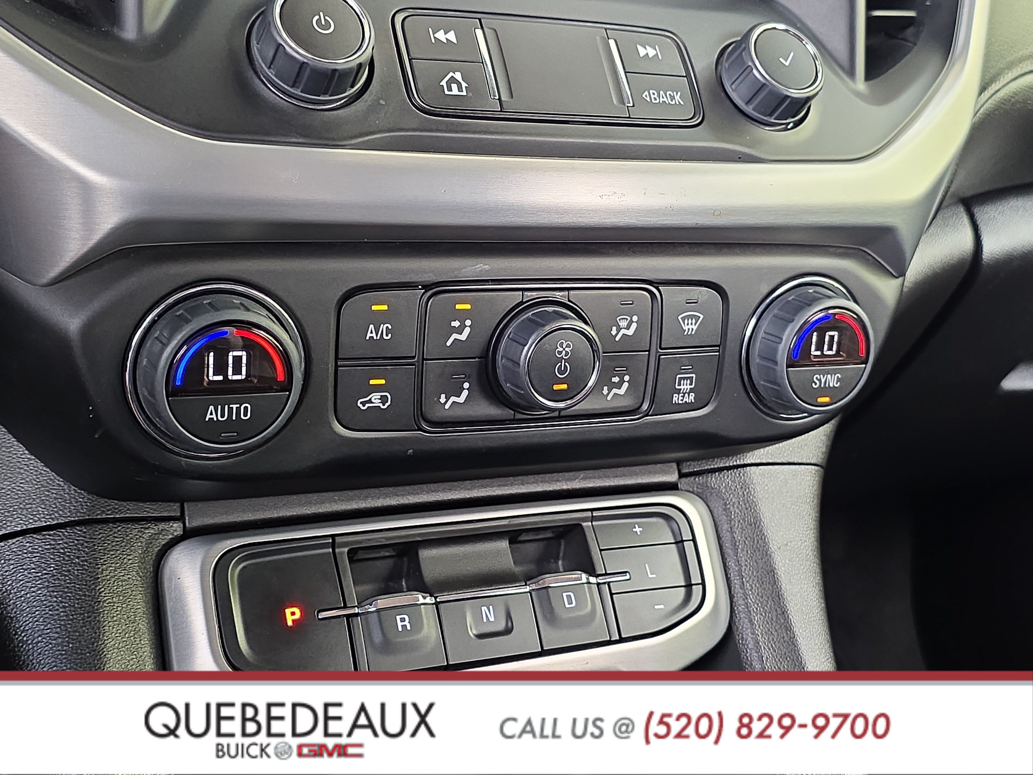 Used 2023 GMC Acadia SLE w/ Elevation Edition FWD image 18