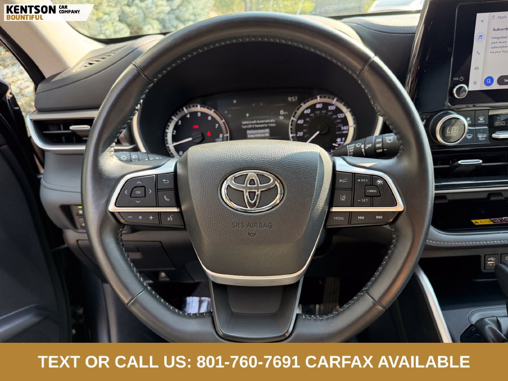 Used 2025 Toyota Highlander XLE AWD/4WD image 14