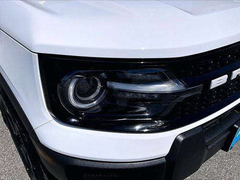 Used 2025 Ford Bronco Sport Outer Banks AWD/4WD image 33