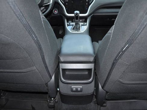 Used 2021 Subaru Outback Premium image 21