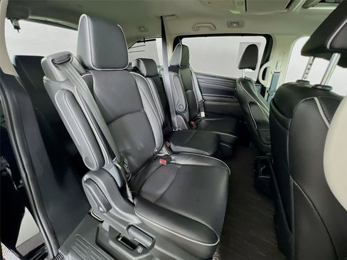 Used 2025 Honda Odyssey Touring image 26