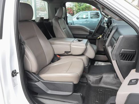 Used 2021 Ford F550 2WD Regular Cab Super Duty image 38