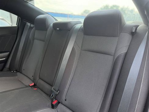 Used 2018 Dodge Charger R/T RWD image 28