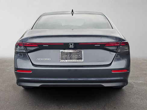 Used 2023 Honda Accord EX image 4
