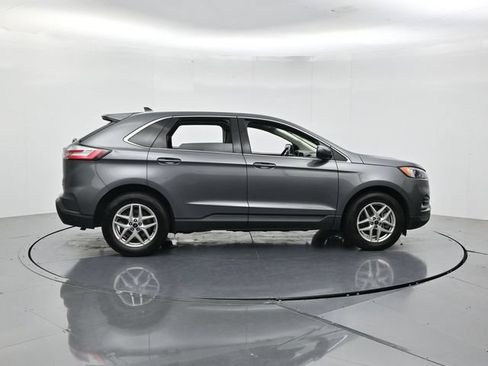 Certified 2024 Ford Edge SEL AWD/4WD image 2