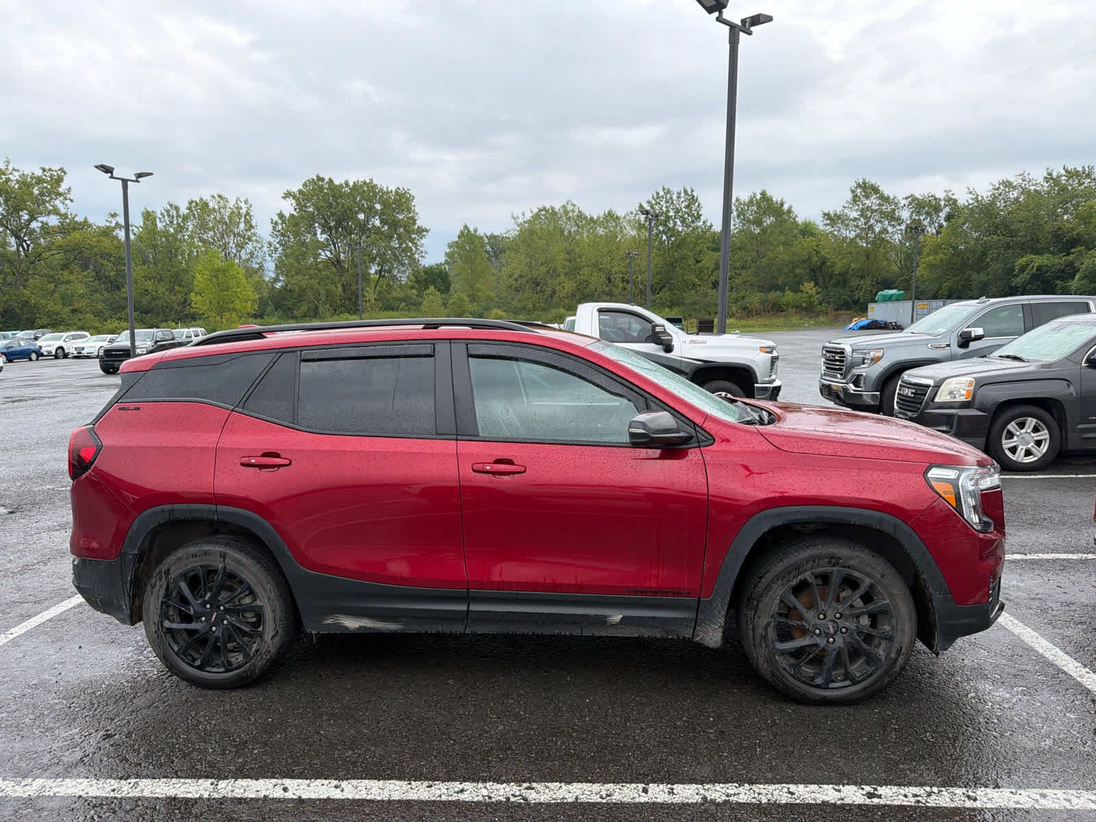 Used 2023 GMC Terrain SLE w/ Driver Convenience Package AWD/4WD image 22