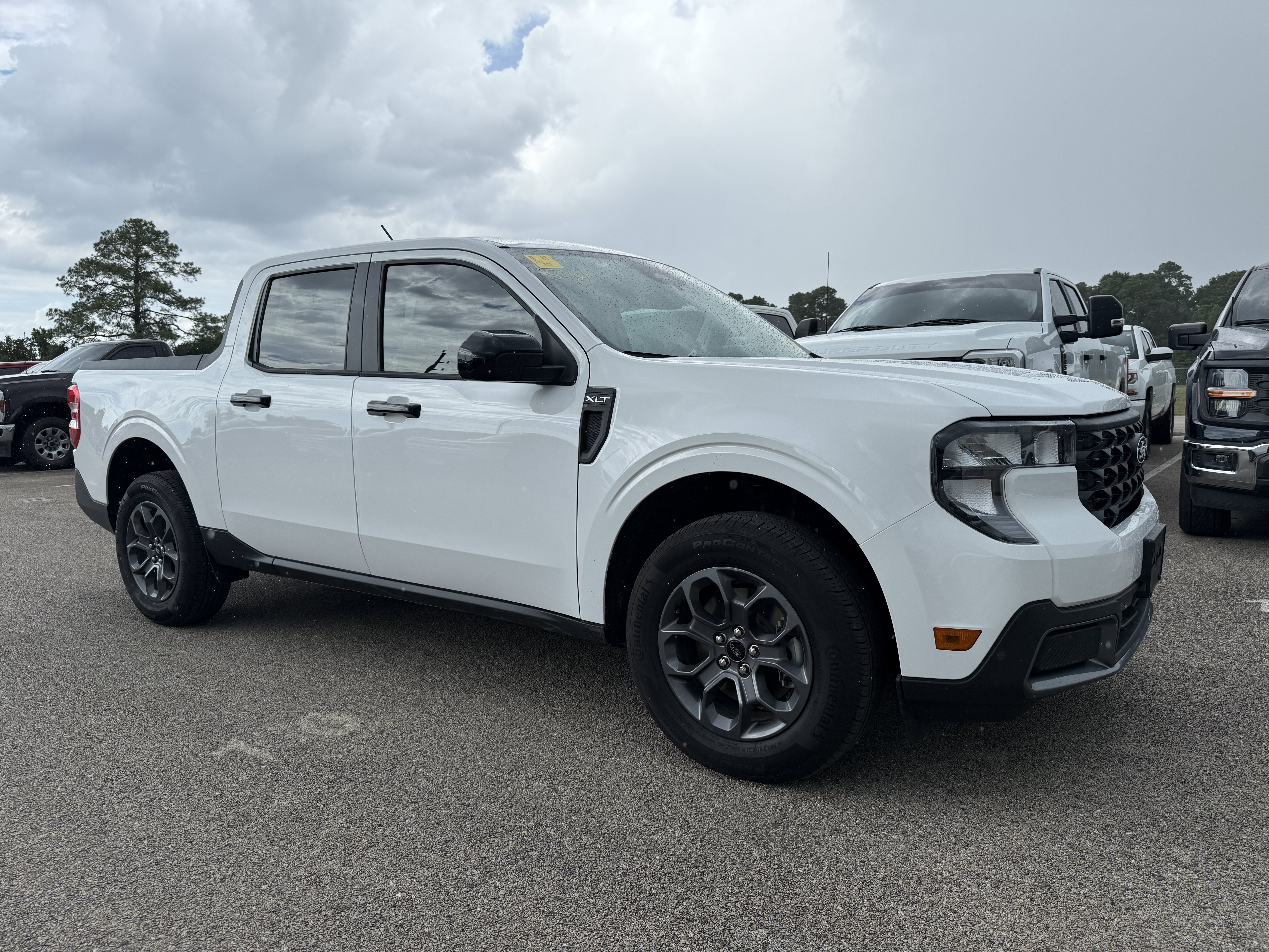 Used 2026 Ford Maverick XLT FWD image 1