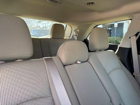Used 2016 Dodge Journey SE w/ Flexible Seating Group image 15
