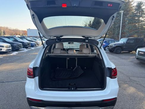Used 2022 Mercedes-Benz GLC 300 4MATIC image 31