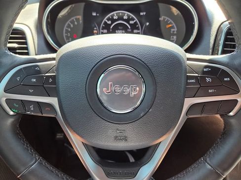 Certified 2019 Jeep Grand Cherokee Altitude RWD image 29