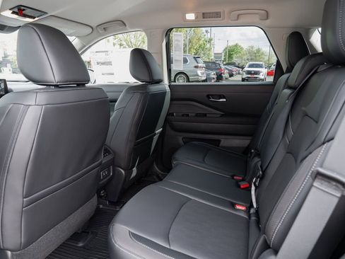 New 2026 Nissan Pathfinder SL AWD/4WD image 25