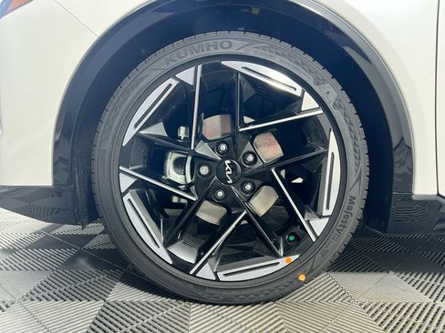 New 2026 Kia K4 GT-Line FWD image 13