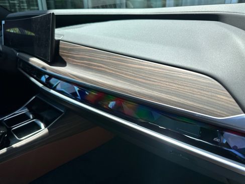 New 2026 BMW 740i RWD image 33