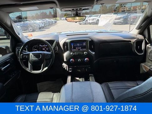 Used 2023 GMC Sierra 3500 Denali w/ Denali Black Diamond Edition AWD/4WD image 16