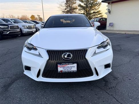 Used 2016 Lexus IS 200t image 2