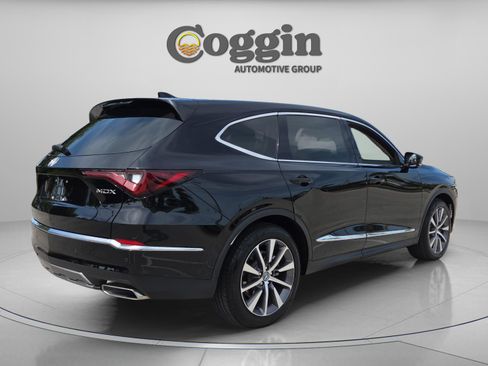 Used 2025 Acura MDX FWD w/ Technology Package image 5