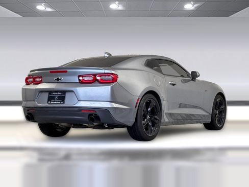 Used 2023 Chevrolet Camaro LT image 8