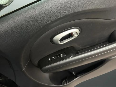 Used 2015 Kia Soul + FWD image 17
