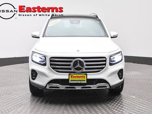 Used 2025 Mercedes-Benz GLB 250 w/ Exclusive Package image 2
