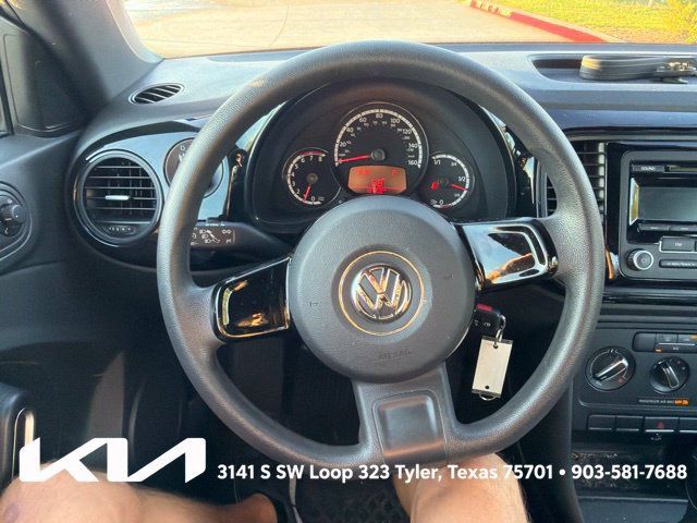 Used 2013 Volkswagen Beetle 2.5 FWD image 16