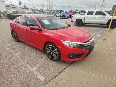 Used 2017 Honda Civic EX-T image 1
