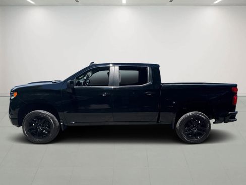Used 2023 Chevrolet Silverado 1500 LT Trail Boss image 3