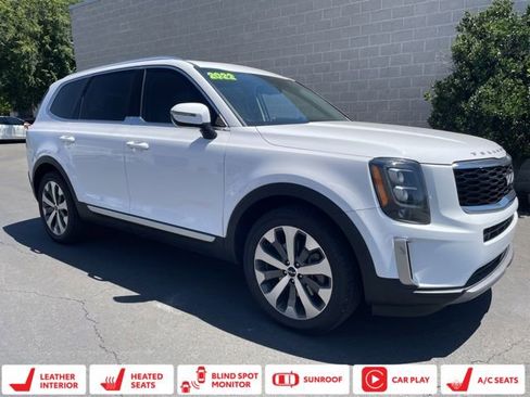 Used 2022 Kia Telluride EX w/ EX Premium Package FWD image 1