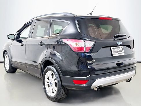 Used 2017 Ford Escape SE w/ Equipment Group 201A FWD image 6