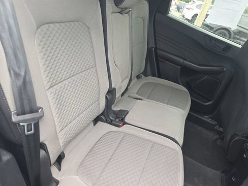 Used 2022 Ford Escape SE w/ SE Sport Appearance Package FWD image 13
