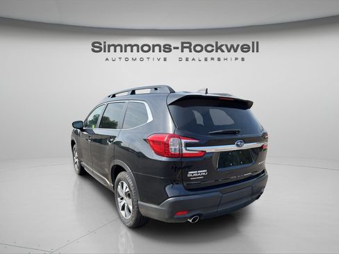 Used 2025 Subaru Ascent Premium AWD/4WD image 3