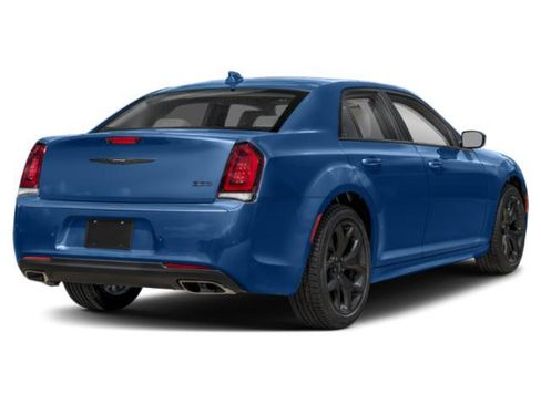 Certified 2023 Chrysler 300 Touring w/ Sport Appearance Package RWD image 5