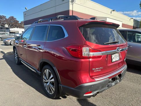 Used 2019 Subaru Ascent Touring AWD/4WD image 4